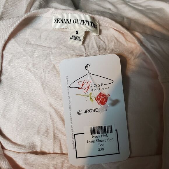 NWT Zenana Outfitters Ivory Pink Long Sleeve Tee - Picture 6 of 6